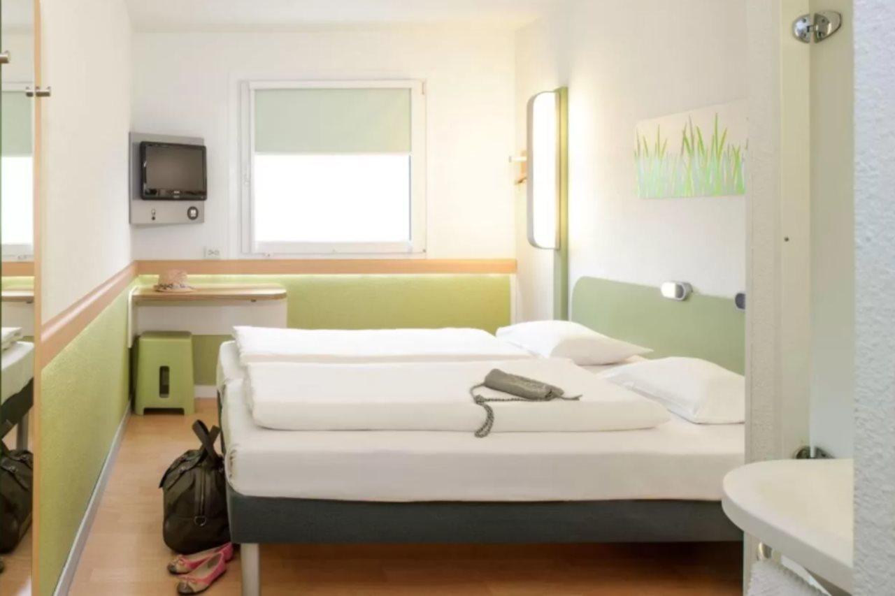 Ibis Budget Station Hotel